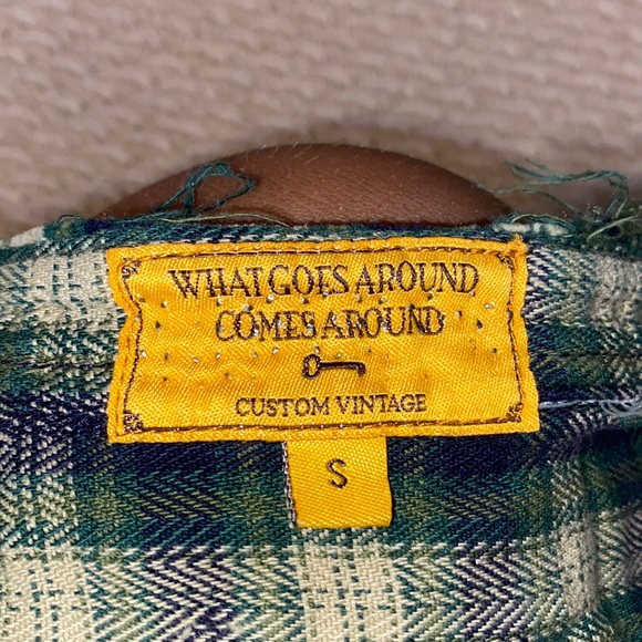 What Goes Around Comes Around Sleeveless Flannel S - Picture 3 of 4